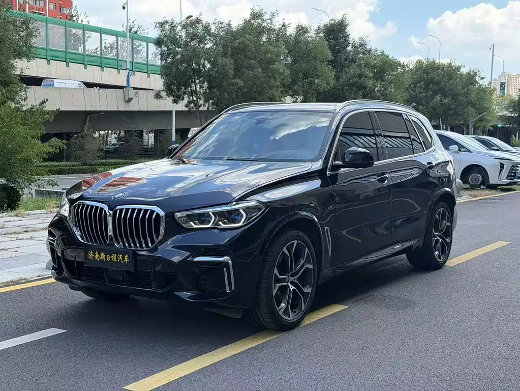 BMW X5 2023 — фото 1