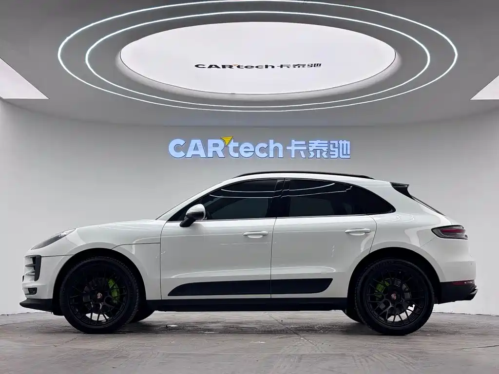 Porsche Macan 2019 — фото 7
