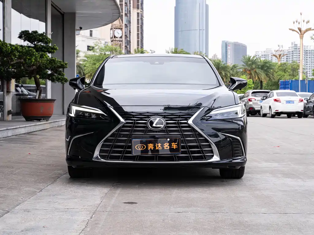 Lexus ES 2025 — фото 2