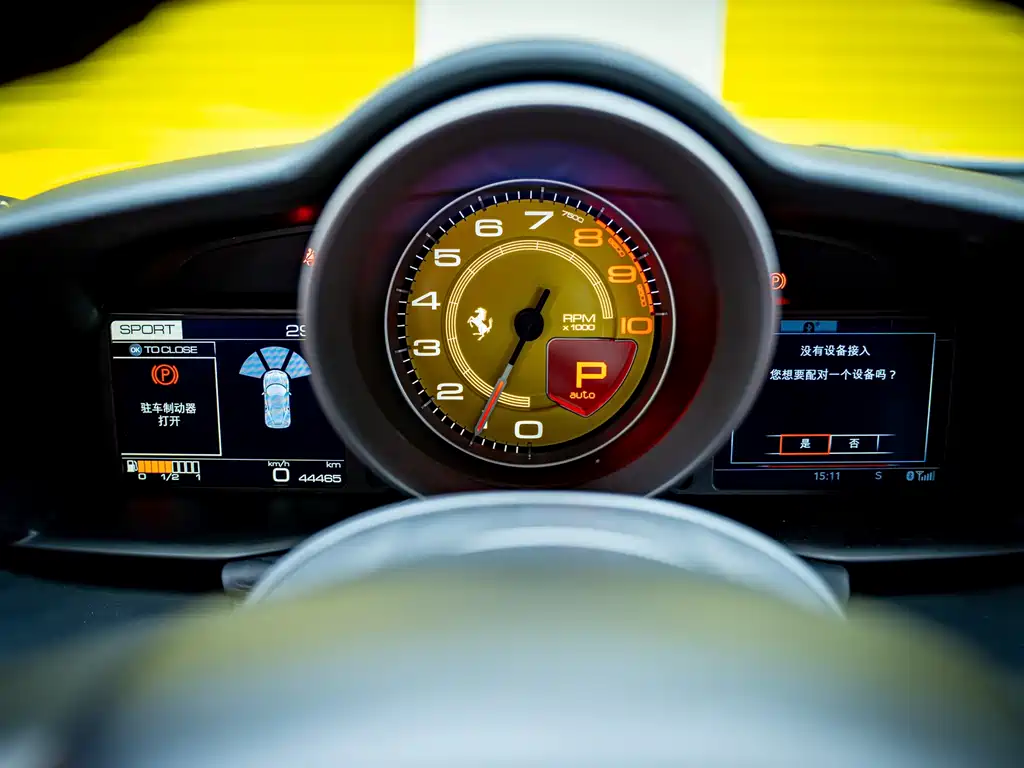 Ferrari 488 2018 — фото 13