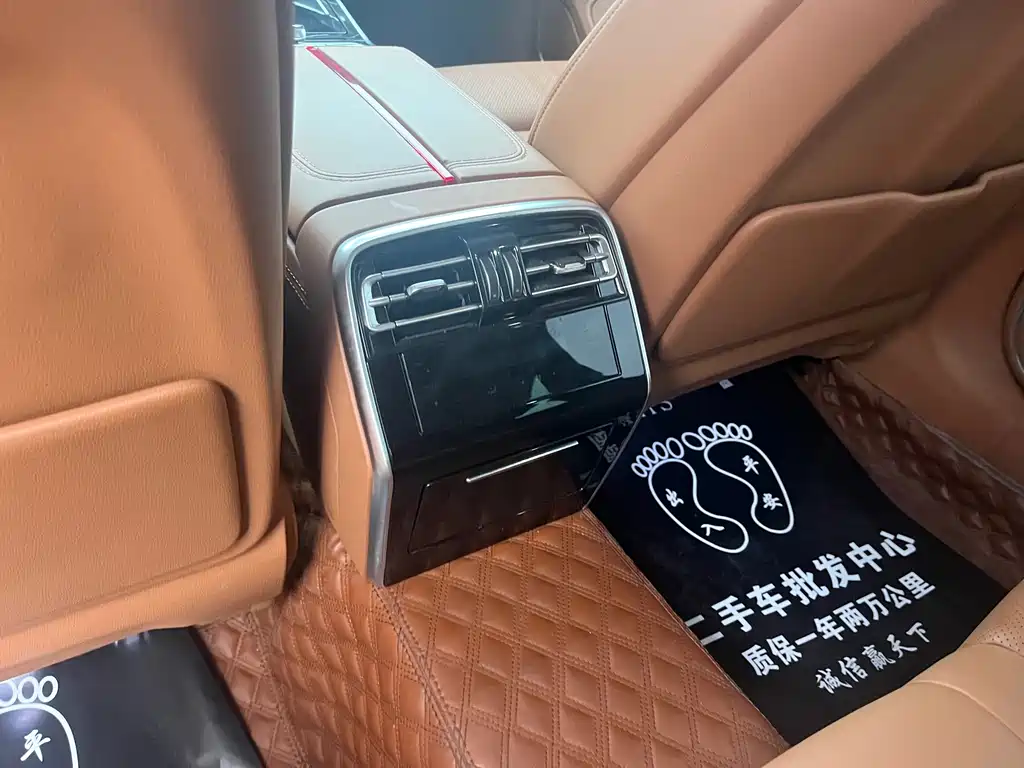 Hongqi H9 2021 — фото 22