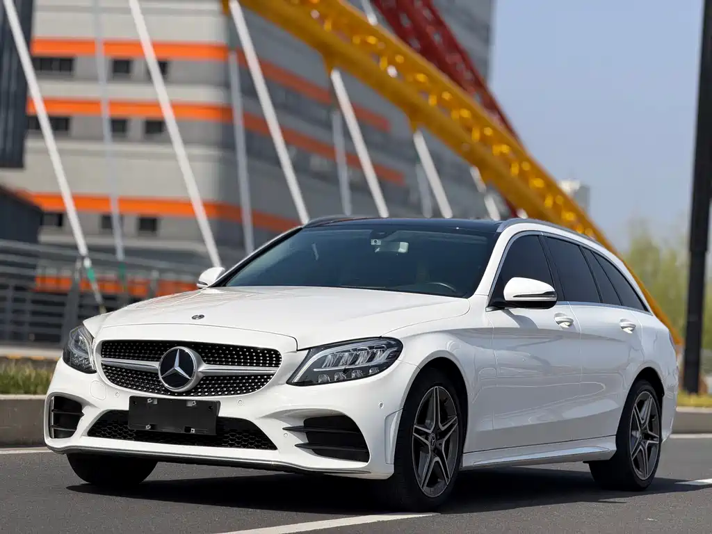 Mercedes-Benz C-Class 2019 — фото 1