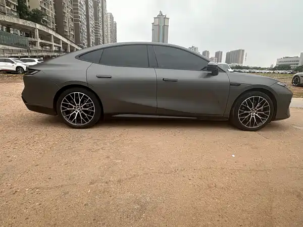 Geely Galaxy E8 2024