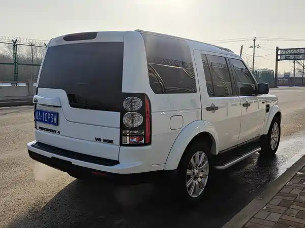 Land Rover Discovery 2012