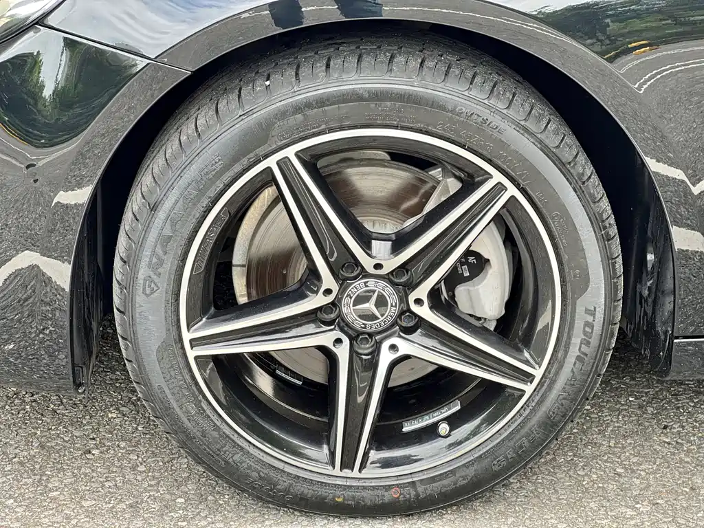 Mercedes-Benz E-Class 2020 — фото 15