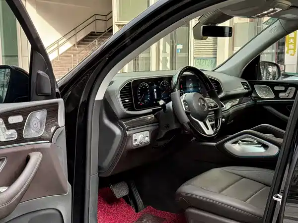 Mercedes-Benz GLS 2020