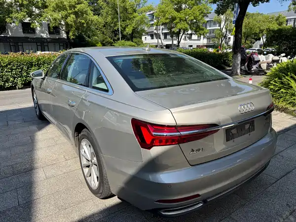 Audi A6L 2019