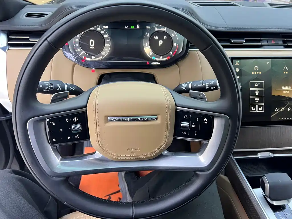 Land Rover Range Rover 2025 — фото 14