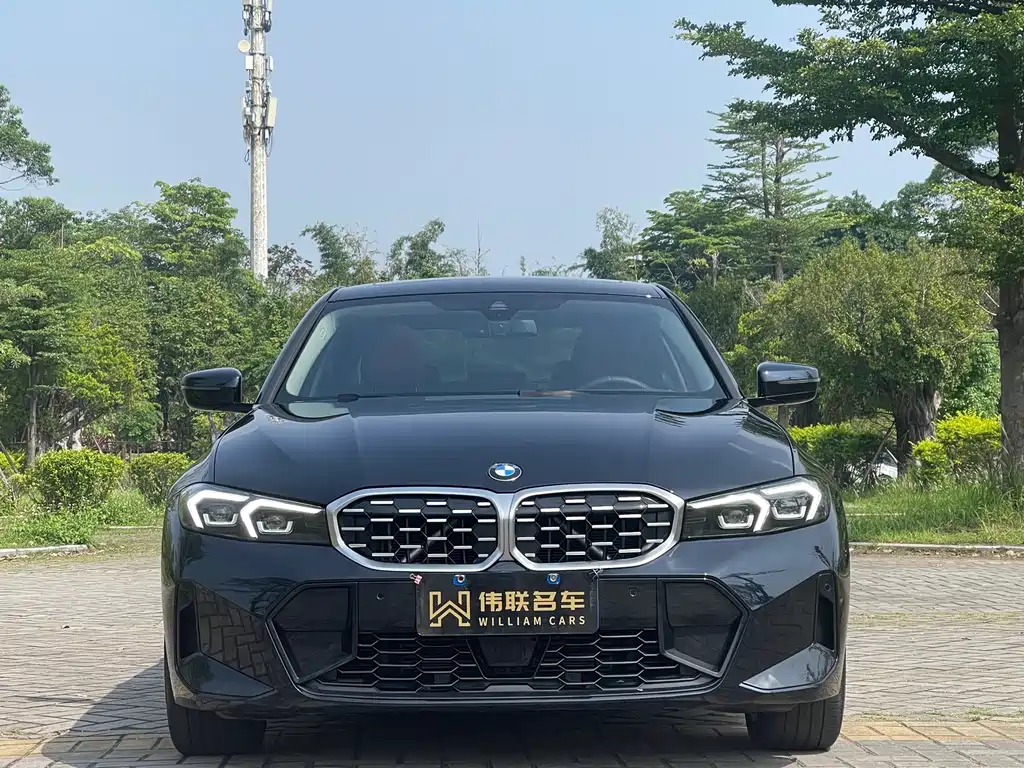 BMW 3 Series 2025