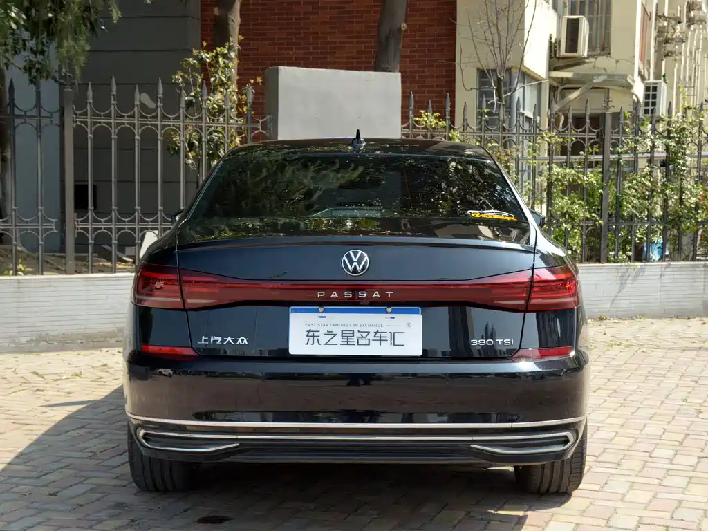 Volkswagen Passat 2025 — фото 15