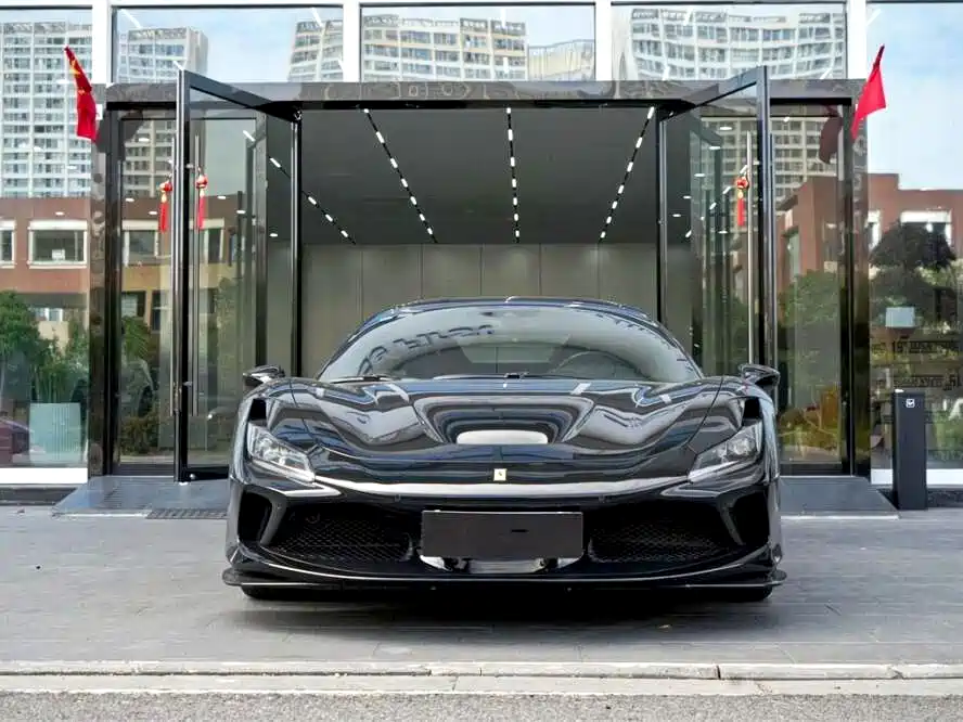 Ferrari F8 2022 — фото 2