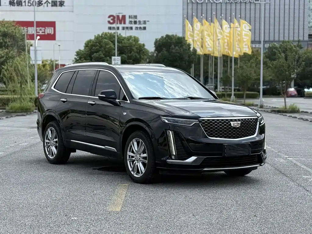 Cadillac XT6 2024 — фото 3