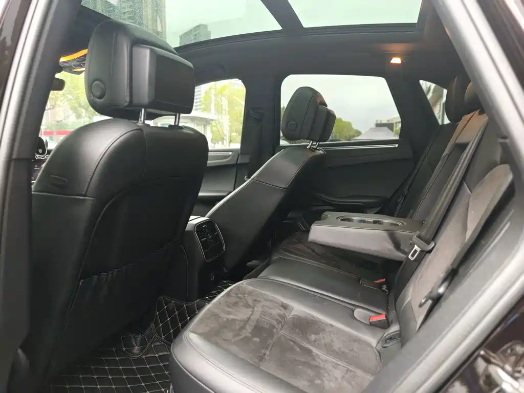 Porsche Macan 2020 — фото 9