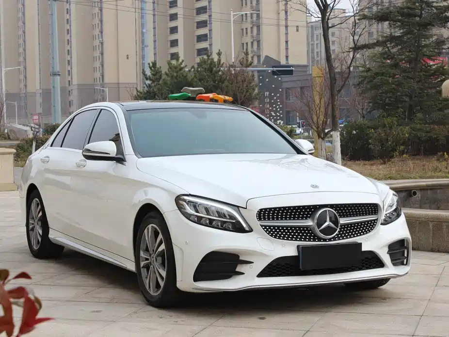 Mercedes-Benz C-Class 2021 — фото 23