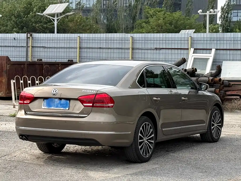Volkswagen Passat 2015 — фото 4