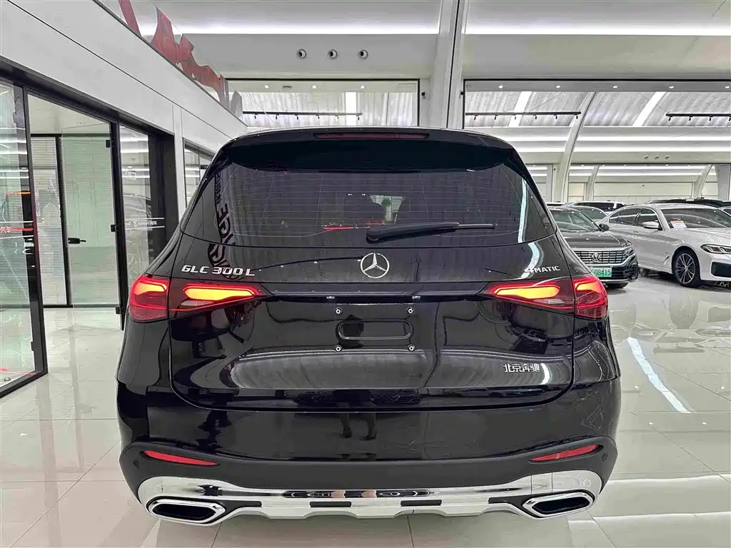 Mercedes-Benz GLC 2025 — фото 18