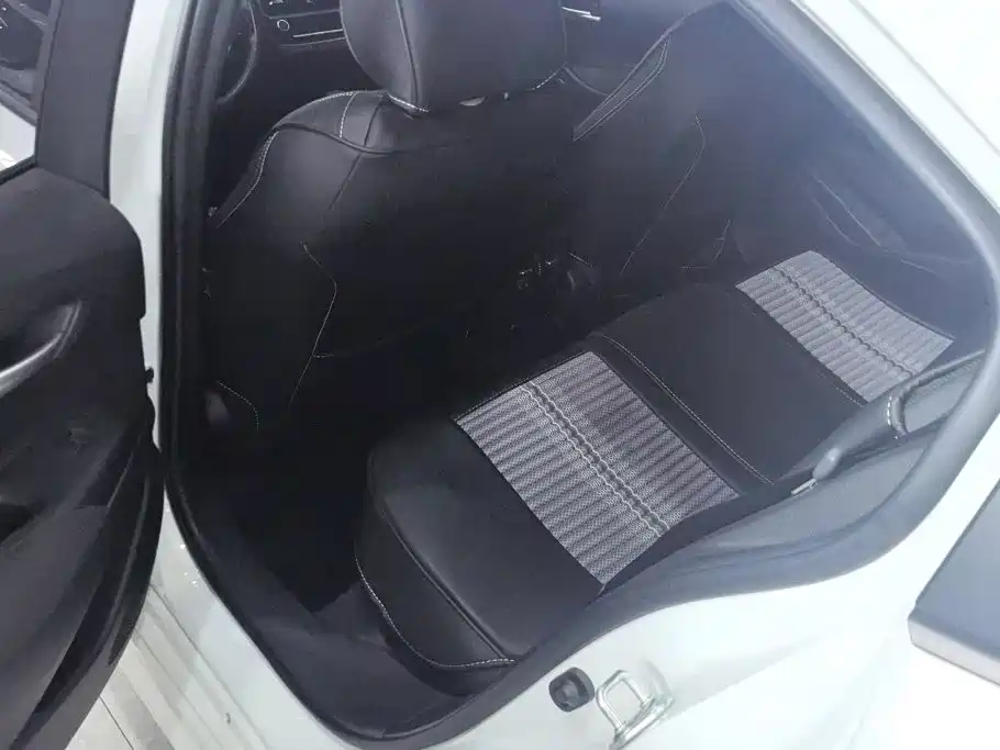 Toyota Levin 2023 — фото 11