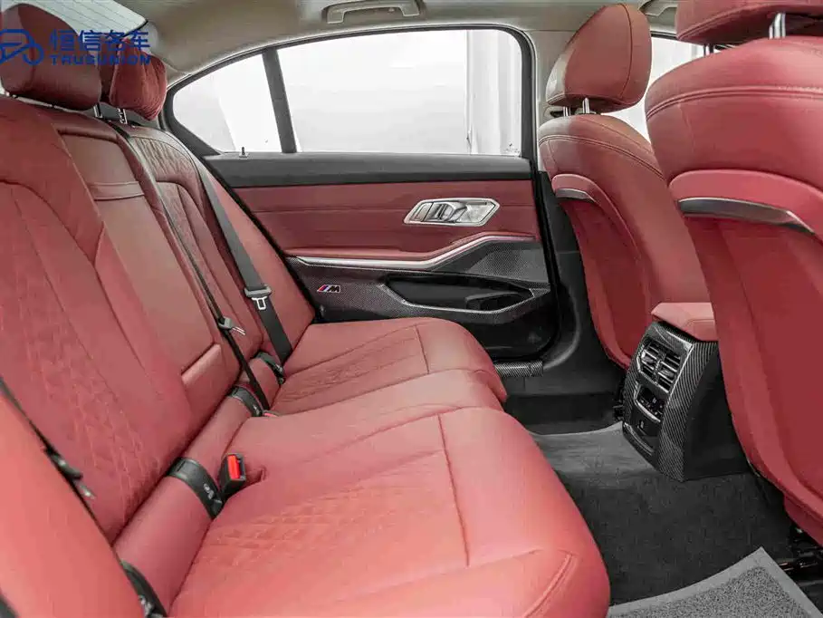 BMW 3 Series 2025 — фото 16
