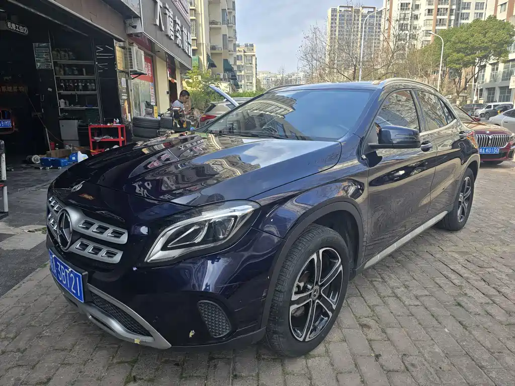 Mercedes-Benz GLA 2018 — фото 1