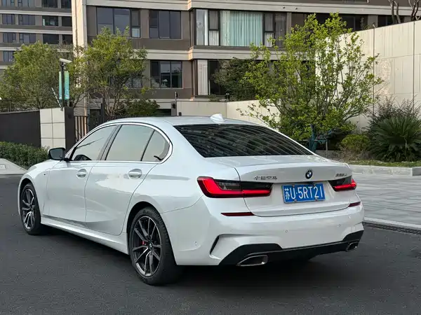 BMW 3 Series 2021
