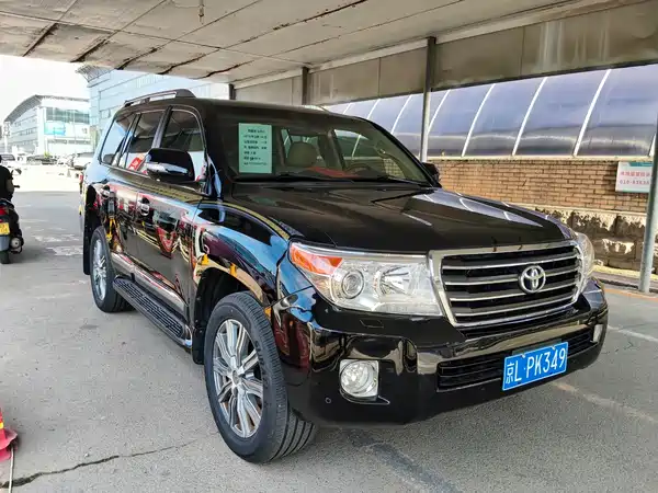 Toyota Land Cruiser 2016