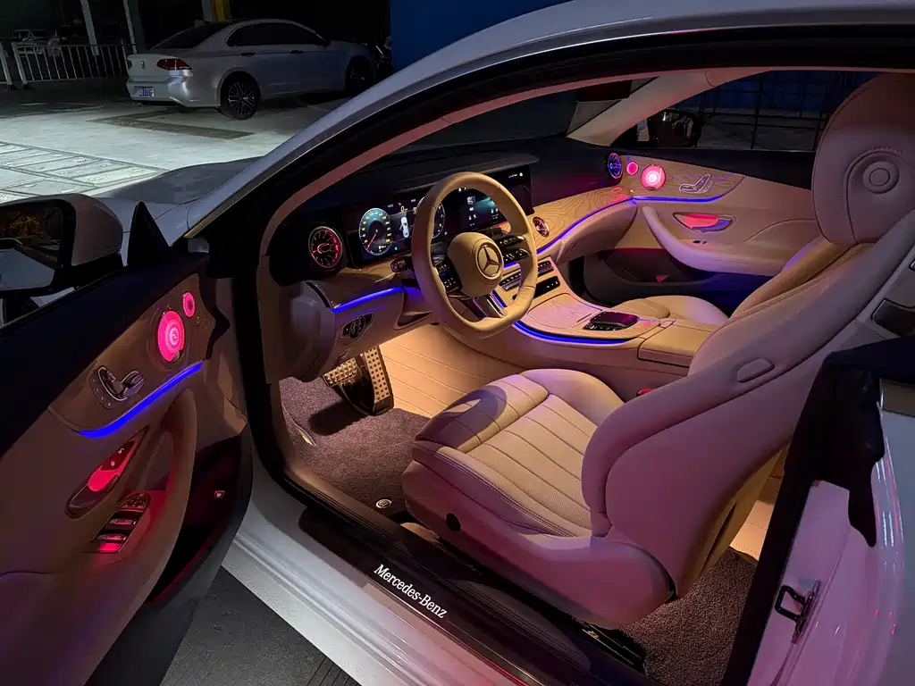 Mercedes-Benz E-Class 2021