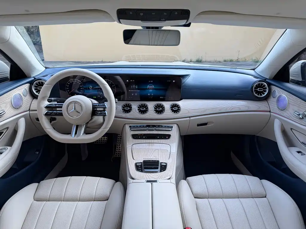 Mercedes-Benz E-Class 2021 — фото 10
