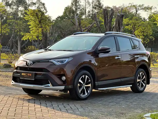 Toyota RAV4 2016
