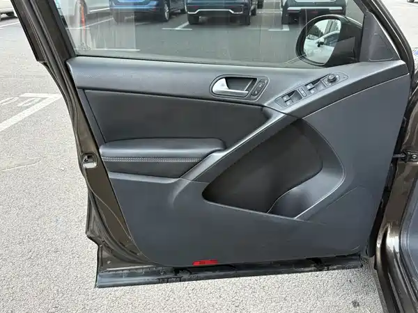 Volkswagen Tiguan 2016