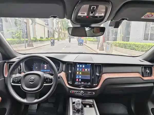 Volvo XC60 Plug-In Hybrid 2023