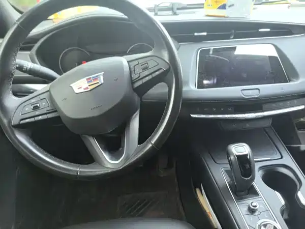 Cadillac XT4 2019