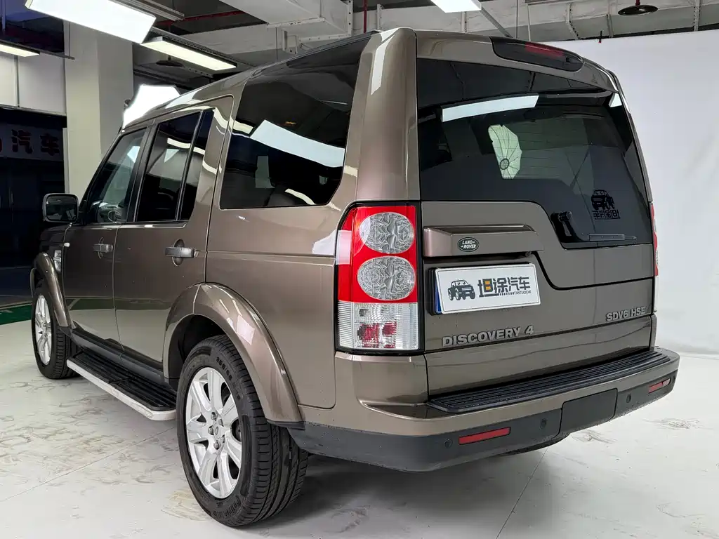 Land Rover Discovery 2013 — фото 28