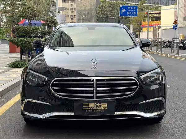 Mercedes-Benz E-Class 2023