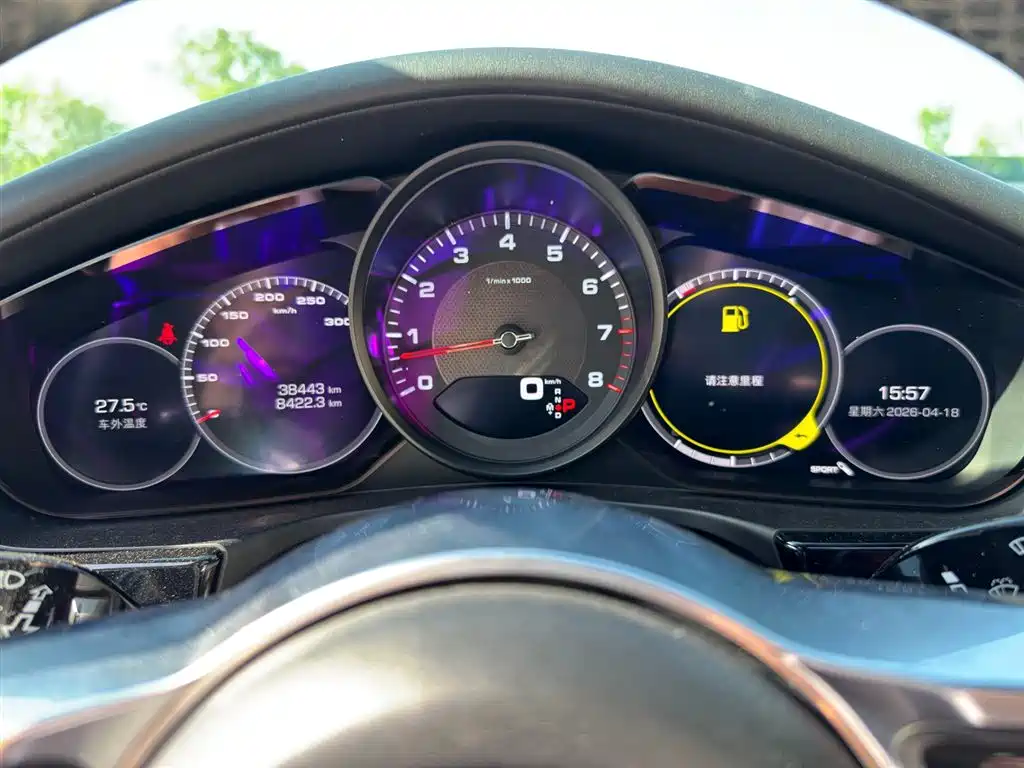 Porsche Panamera 2018 — фото 13