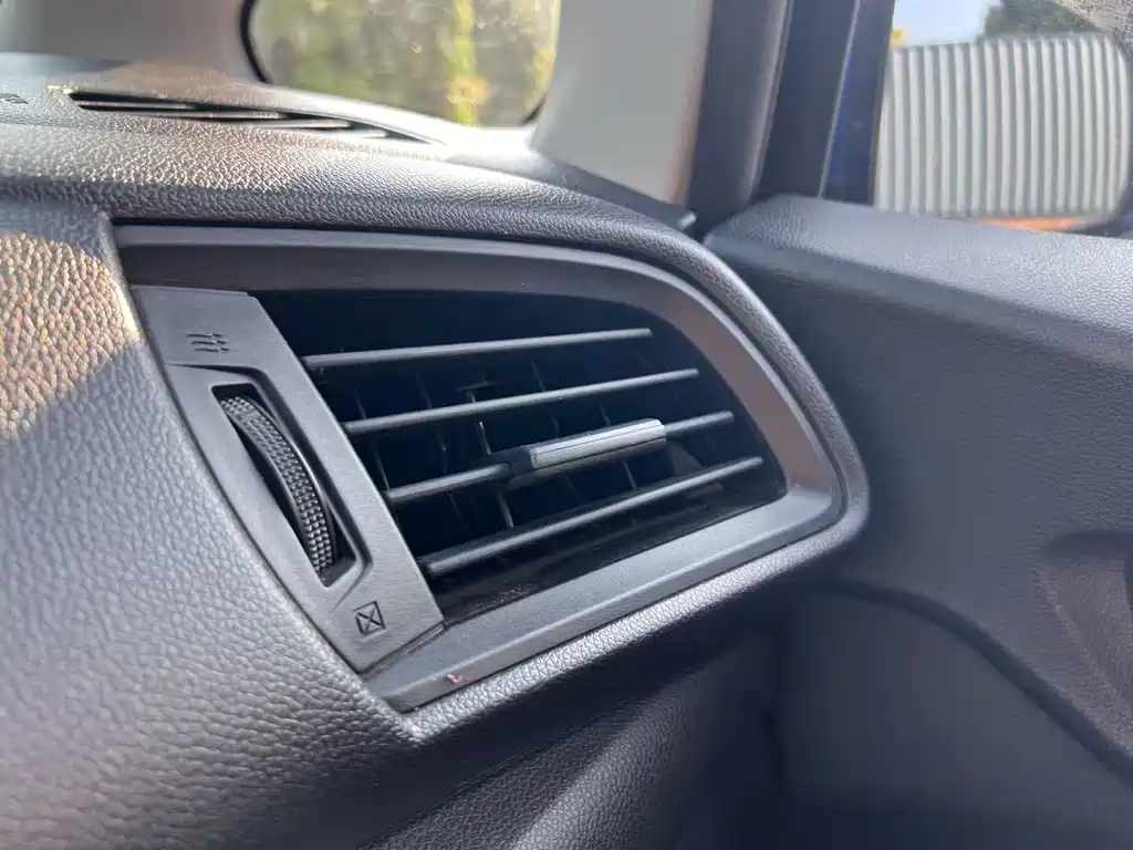 Honda Fit 2016 — фото 15