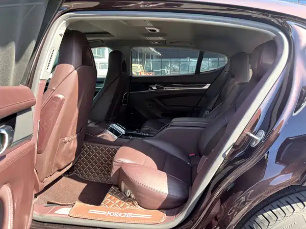 Porsche Panamera 2014