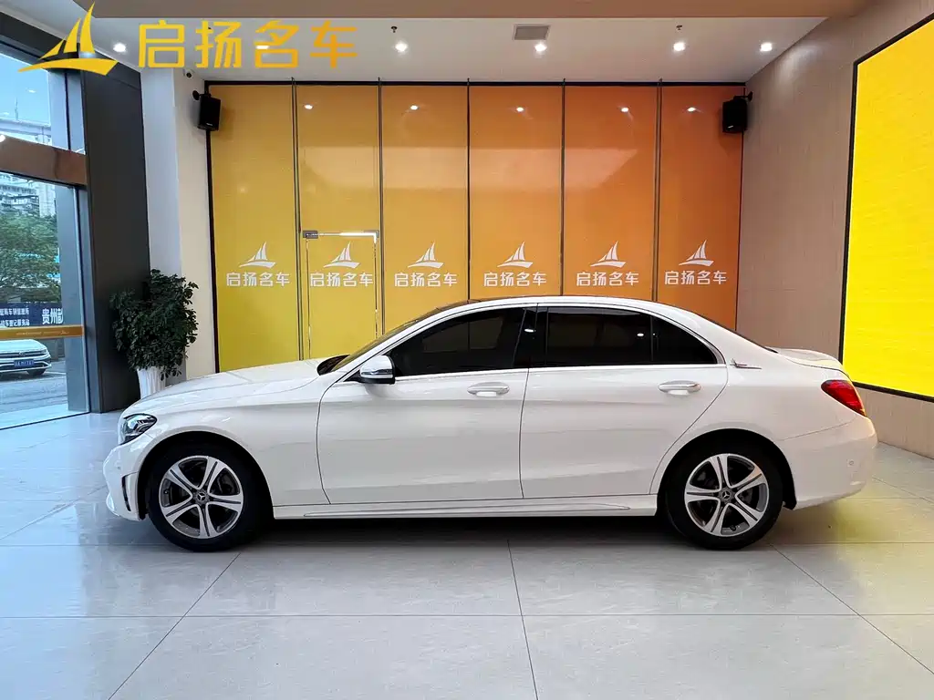 Mercedes-Benz C-Class 2021 — фото 3