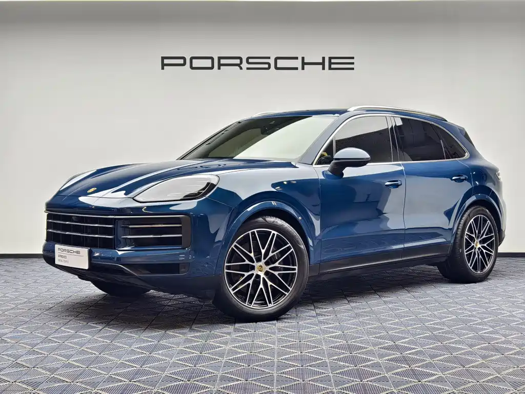 Porsche Cayenne 2024 — фото 1