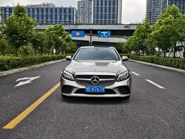 Mercedes-Benz C-Class 2021