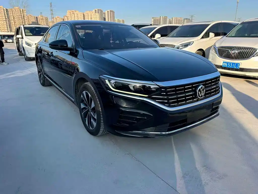 Volkswagen Passat 2021