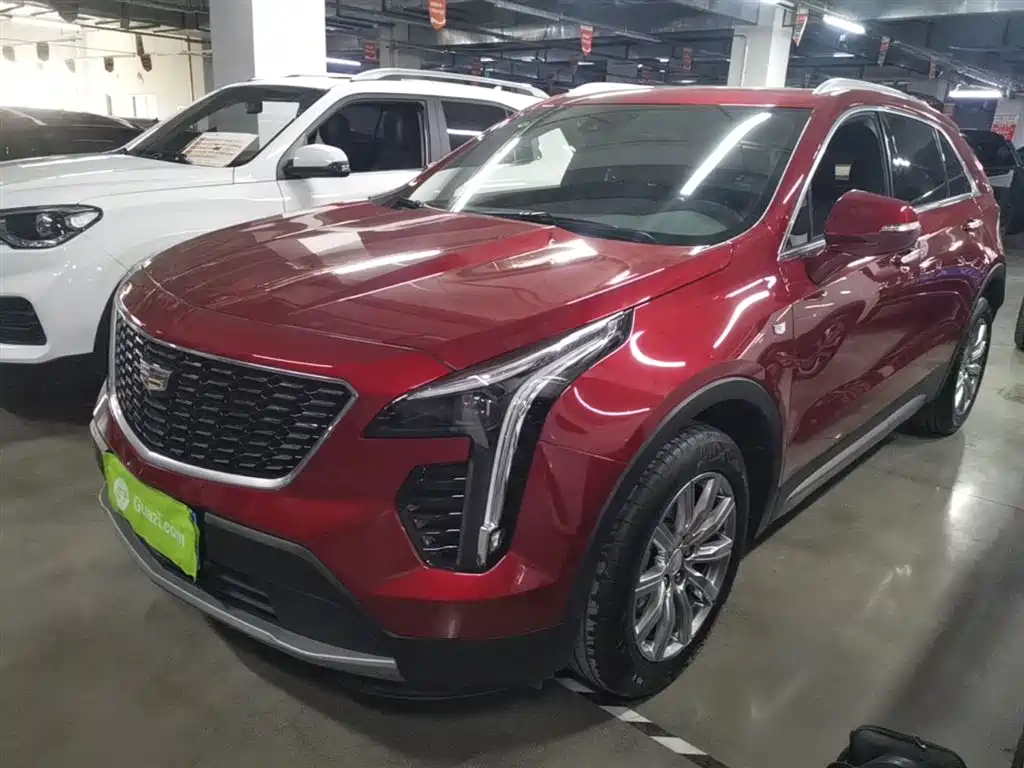 Cadillac XT4 2022 — фото 1