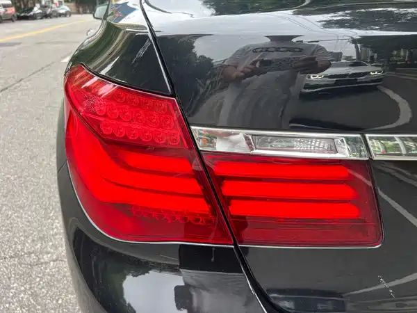BMW 7 Series 2013