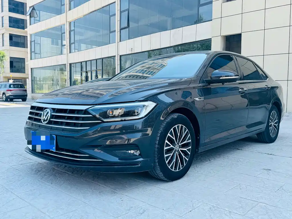 Volkswagen Sagitar 2021