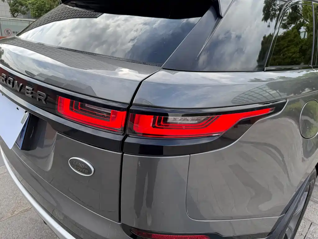 Land Rover Velar 2019 — фото 40