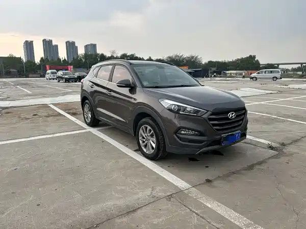 Hyundai Tucson 2015