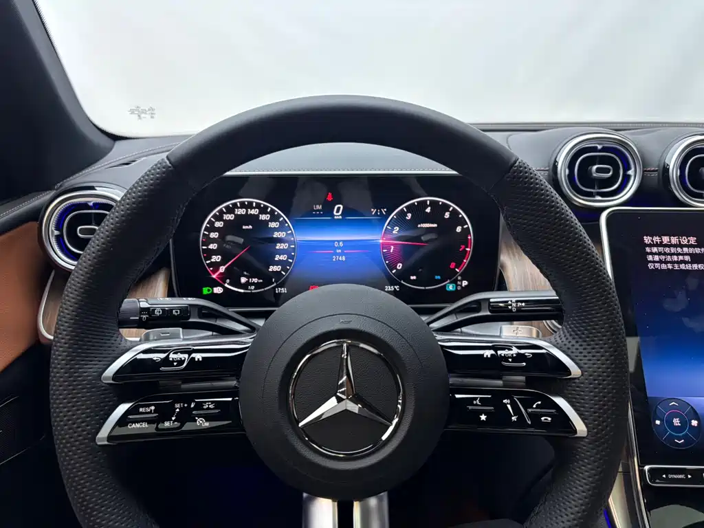 Mercedes-Benz GLC 2024