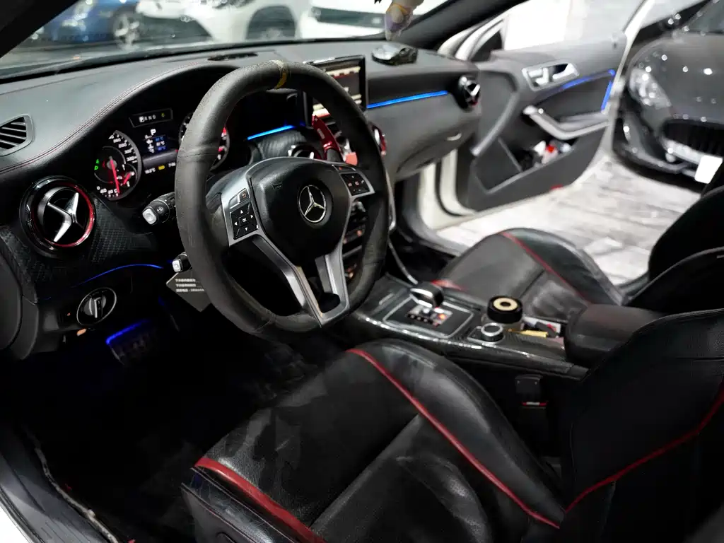 Mercedes-Benz A-Class AMG 2014 — фото 10