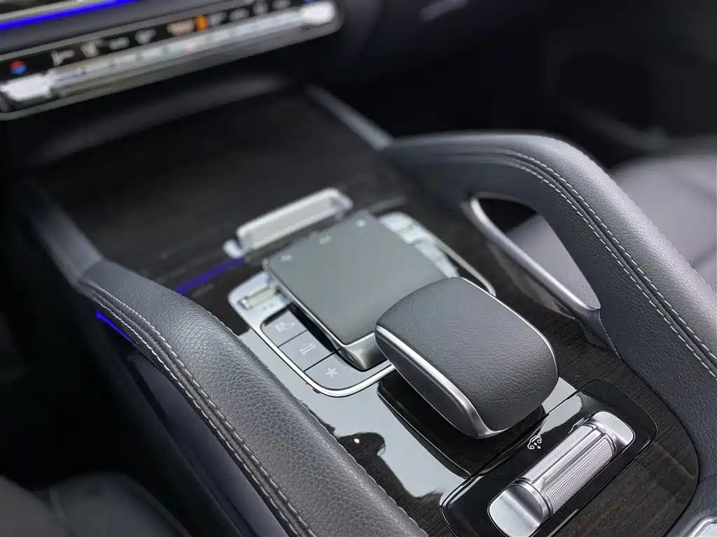 Mercedes-Benz GLE 2020 — фото 19