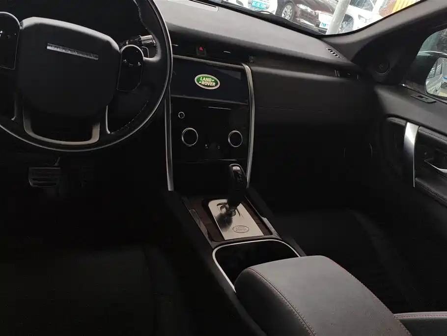 Land Rover Discovery Sport 2020 — фото 13