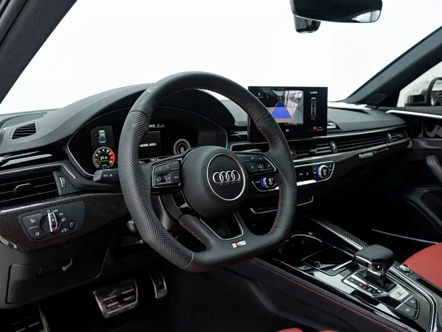 Audi S4 2024 — фото 20